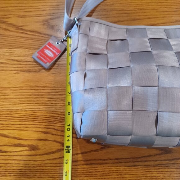 Harvey's Original Seatbelt Extra Large Purse/Tote Blush Beige - Picture 5 of 16